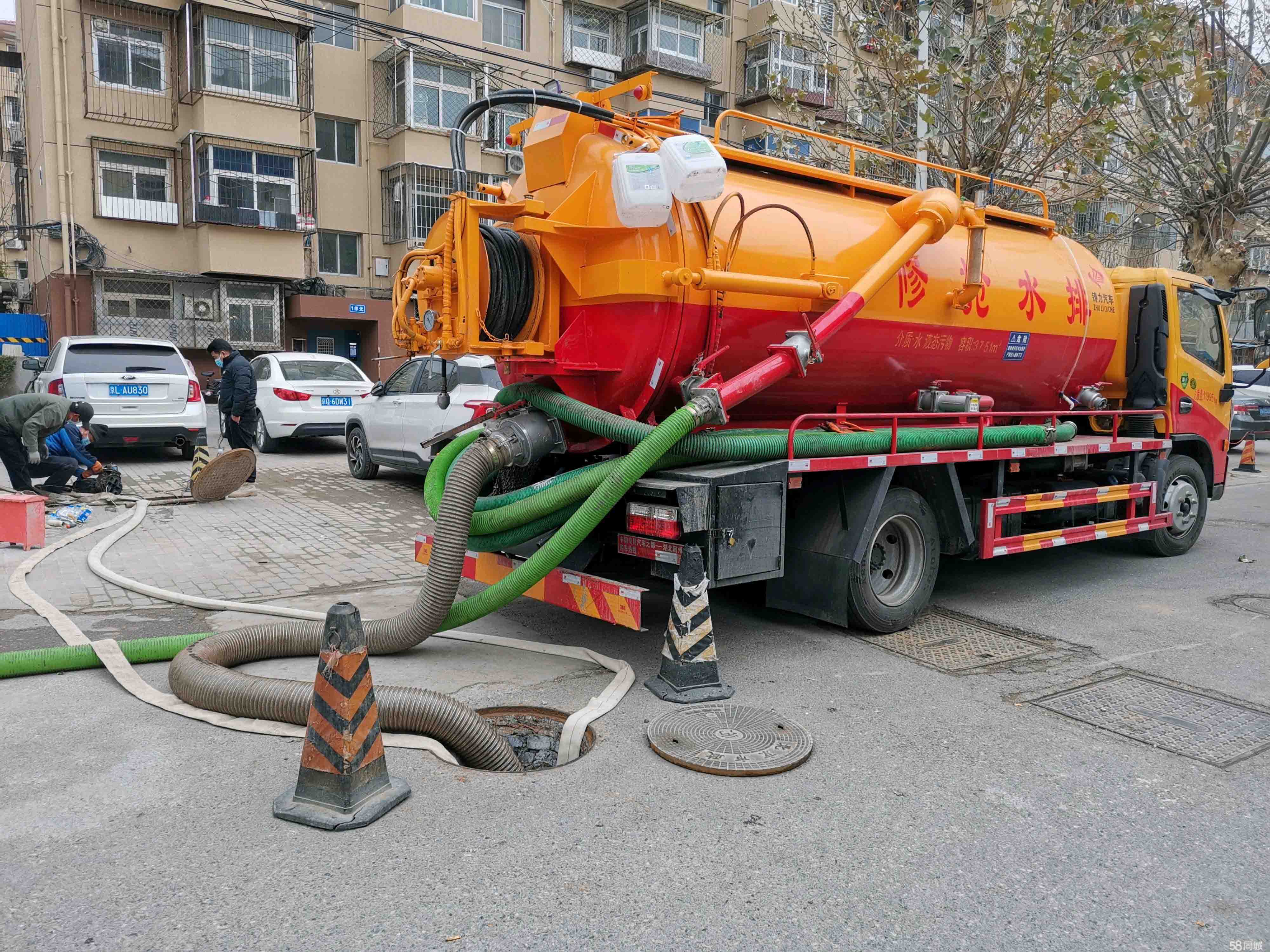 天安乡抽粪吸污